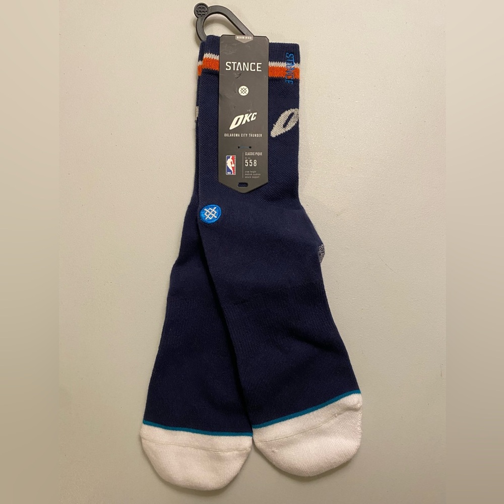 Oklahoma City Thunder NBA Stance Socks New Mens Size Medium